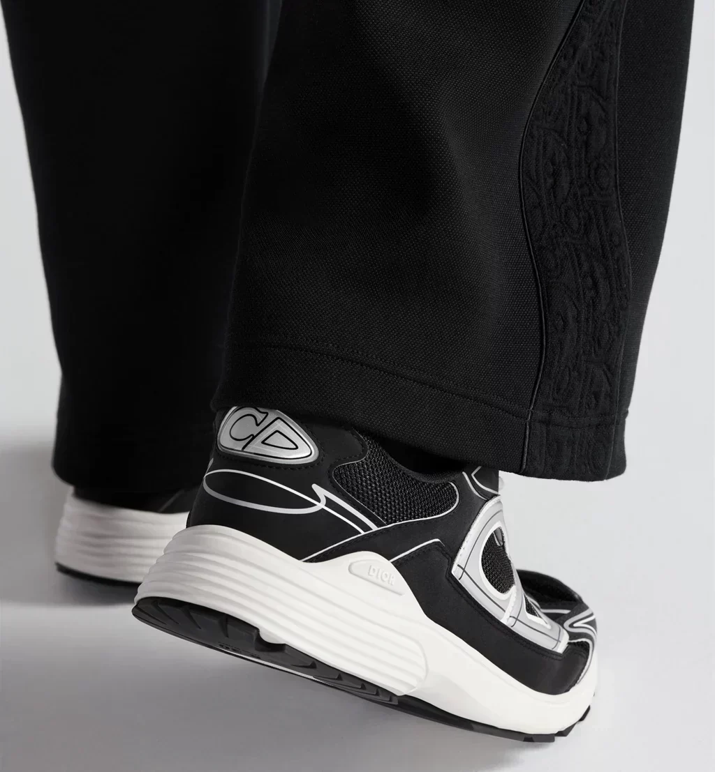 DR B30 Countdown Sneaker