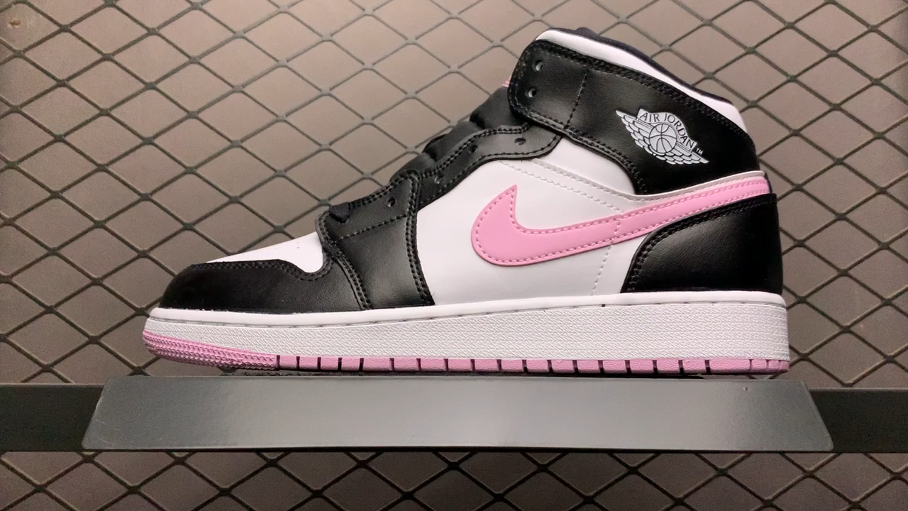 JRD1 Mid White Black Light Arctic Pink 555112-103
