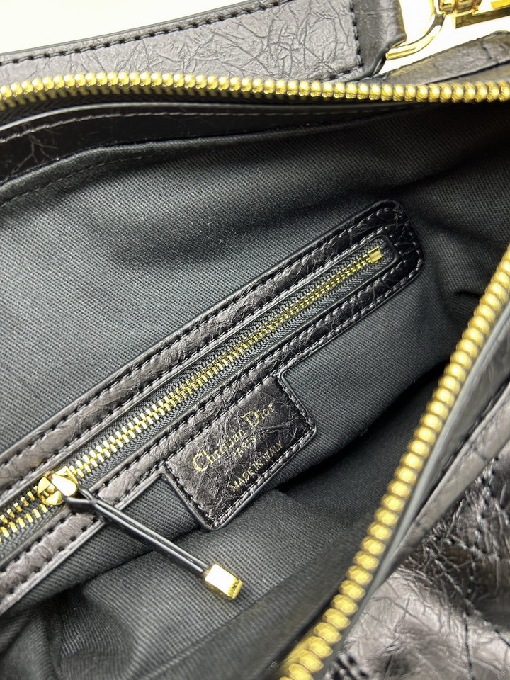 DR Shoulder bag 25.5x15.5x14cm