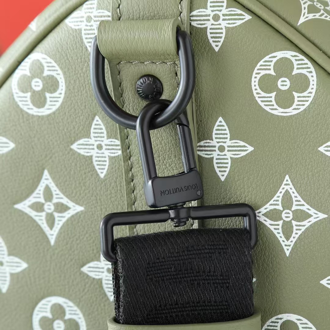 LV  M12504 26ss Keepall Bandouliere 29*23*50