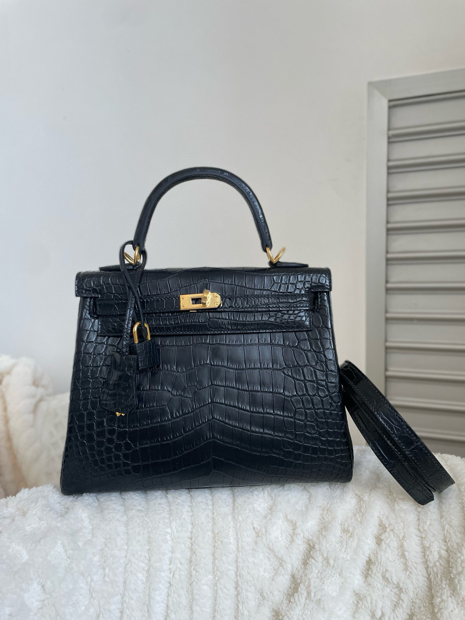 Hermès Haute Couture Kelly 25-28 crocodile skin