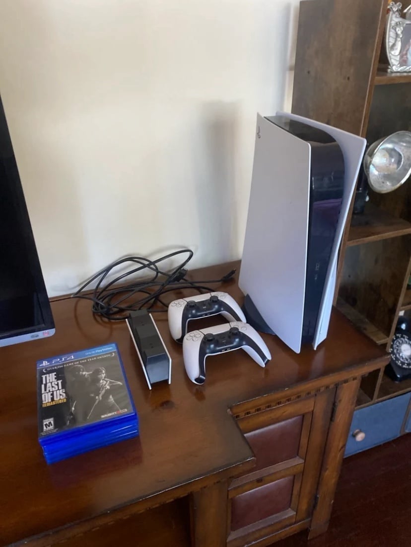 PlayStation 5 8H58