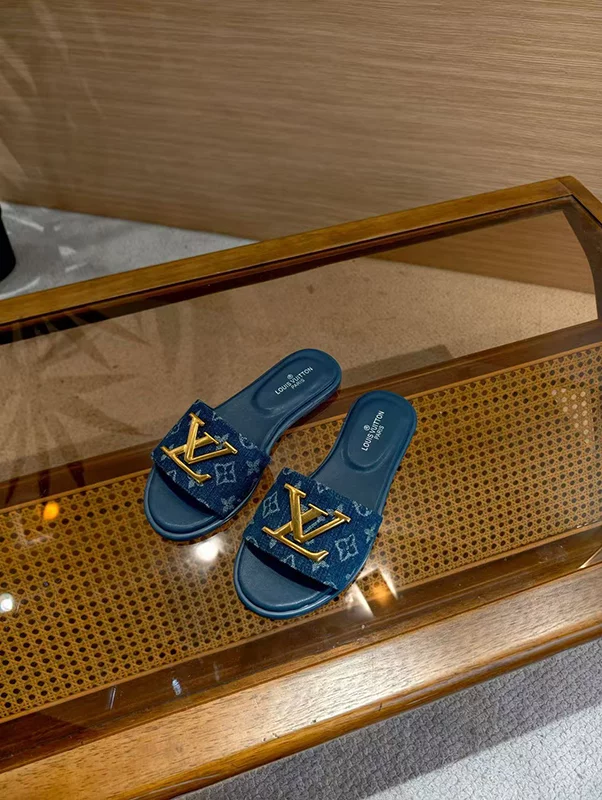 Fashion Flat Slippers LX-6712901
