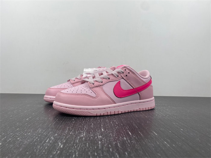 NK Dunk Low Triple Pink DH9756-600