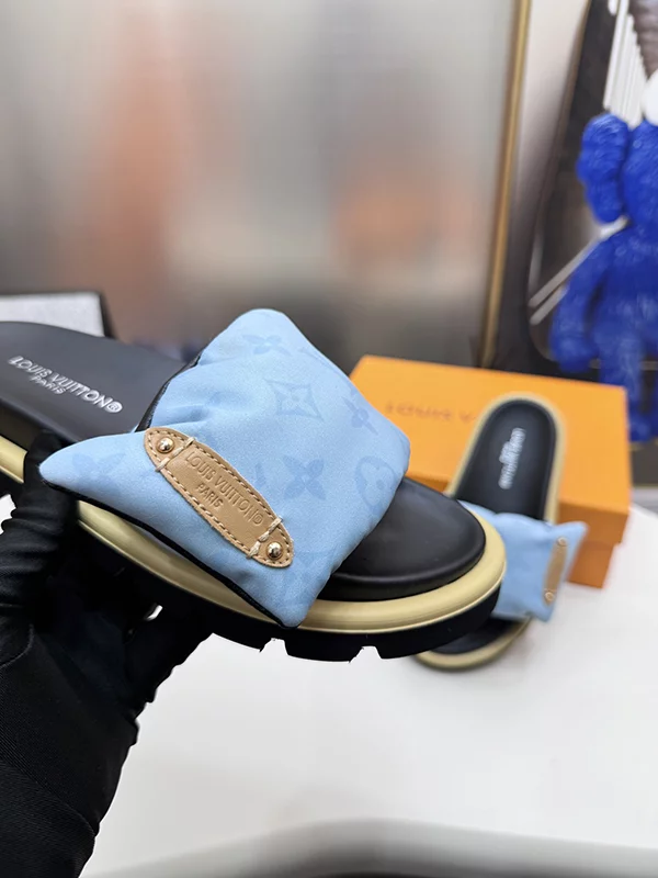 Fashio Genuine Leather Flat Slippers LX-669566