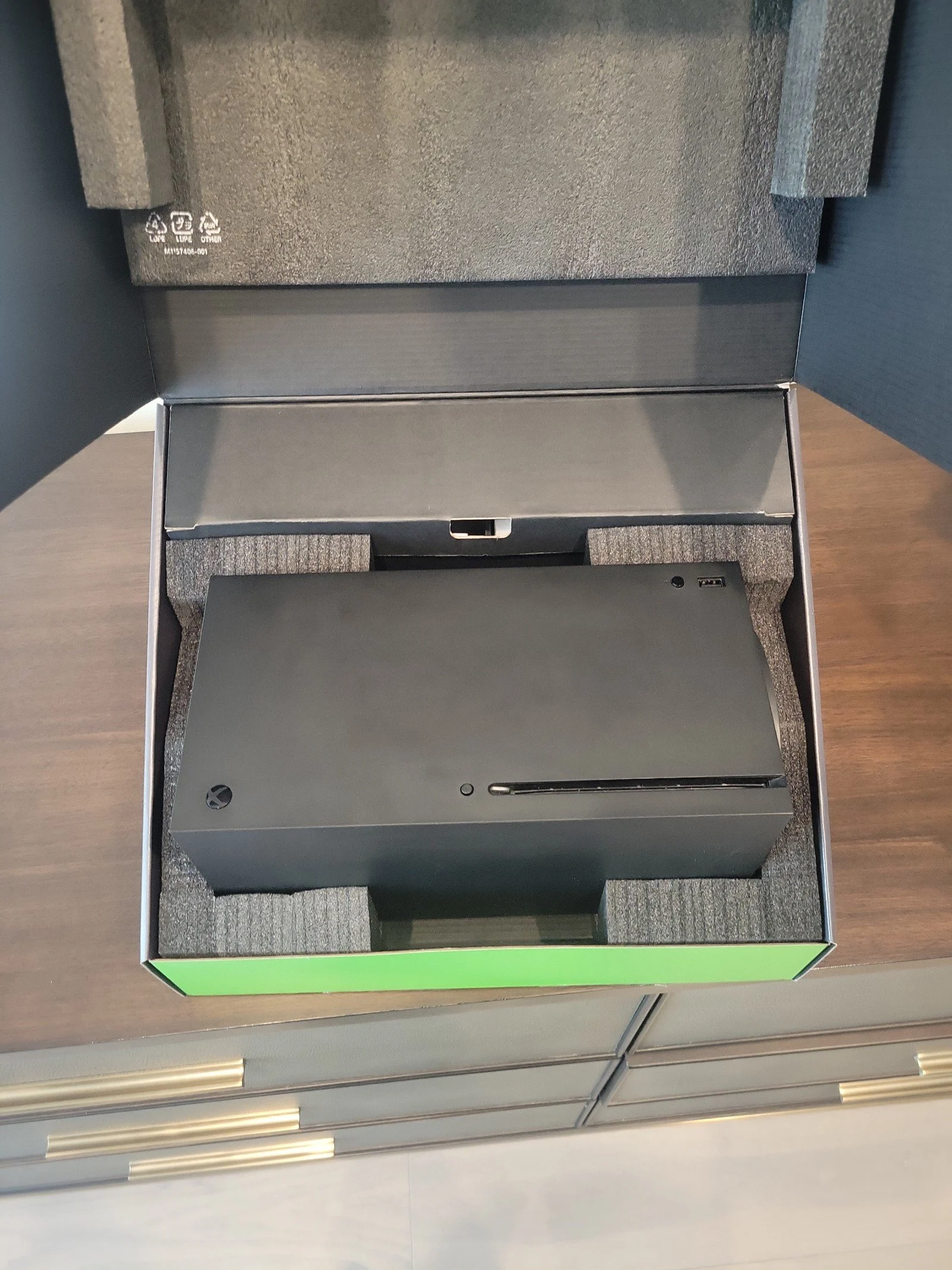 Xbox Series X 5B57
