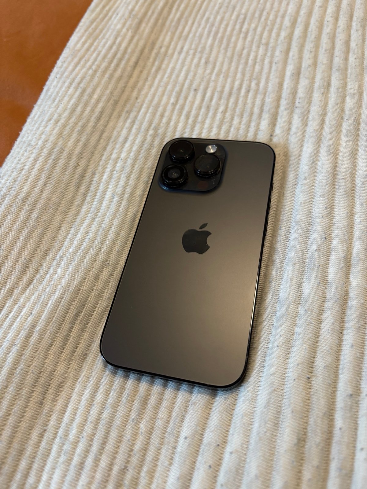iPhone 14 Pro 1R26
