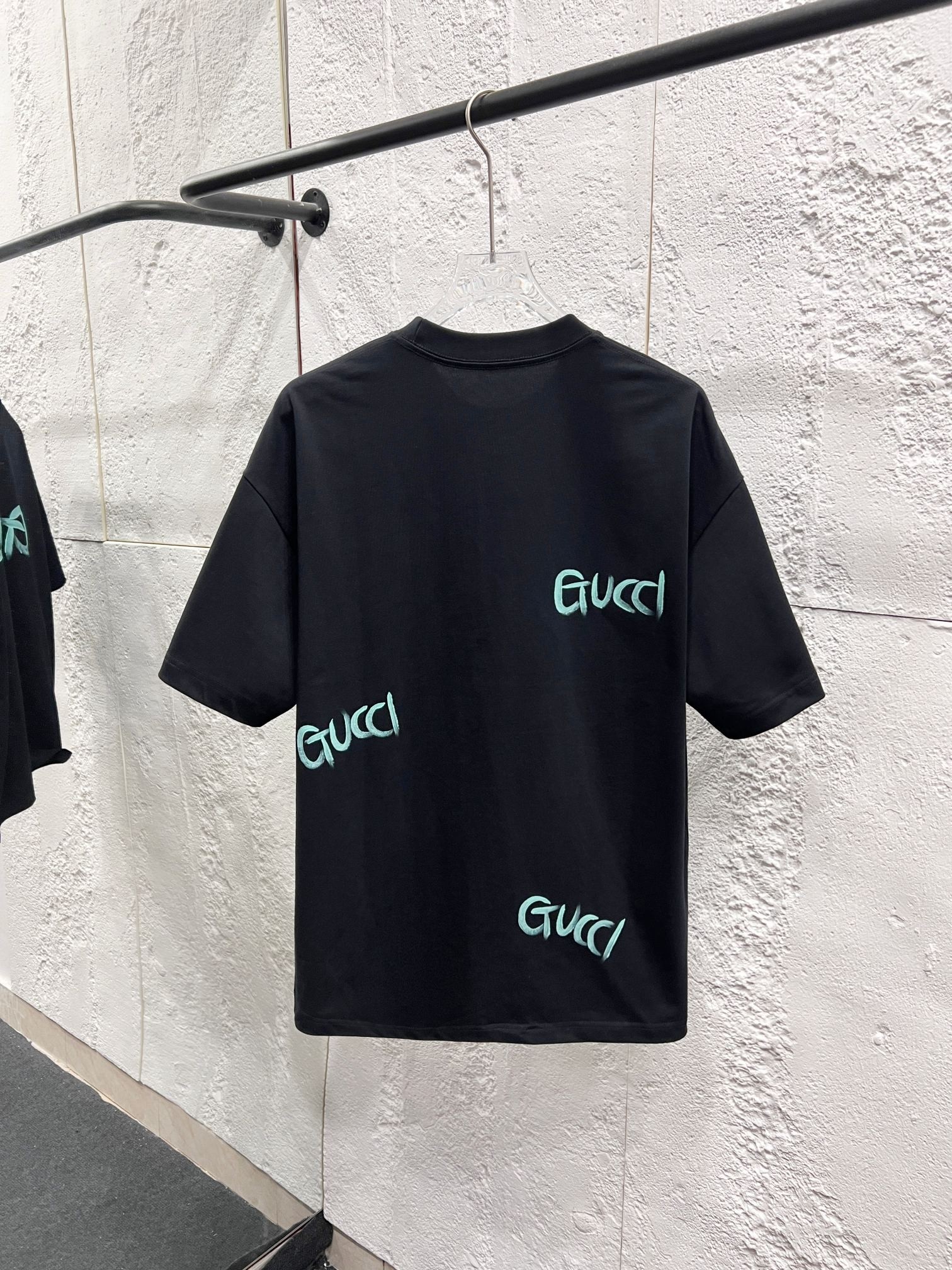 GUC T-SHIRT