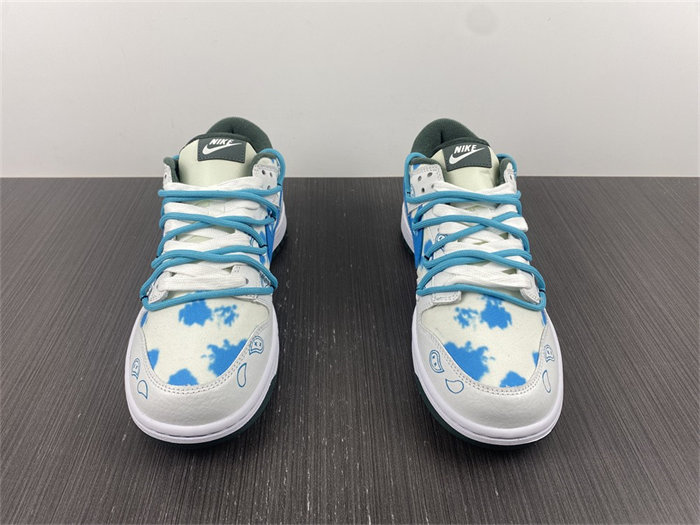 NK Dunk Low RETRO DH0957-100