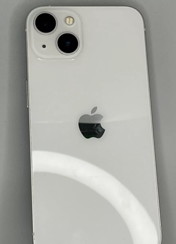 ⭐️⭐️Apple iPhone 13 128GB Starlight Unlocked⭐️⭐️ 3V23