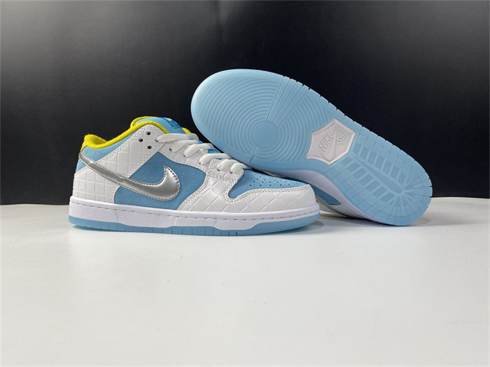 NK SB Dunk Low Pro FTC Lagoon Pulse DH7687-400