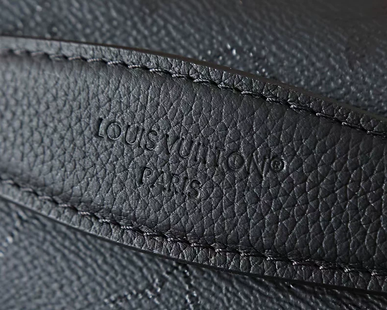 LOUIS VUITTON M26763 Rush Bumbag