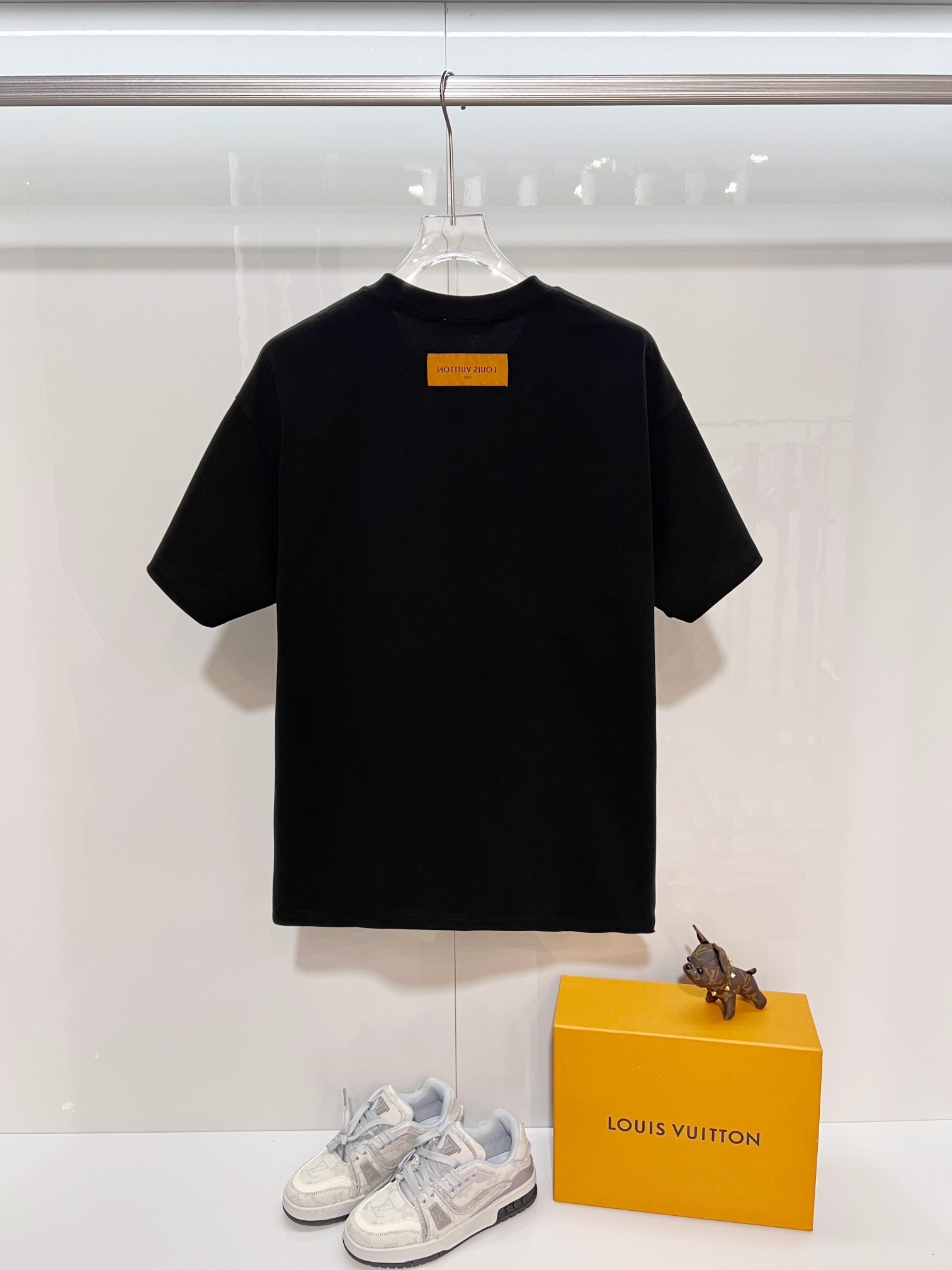LV T-shirt