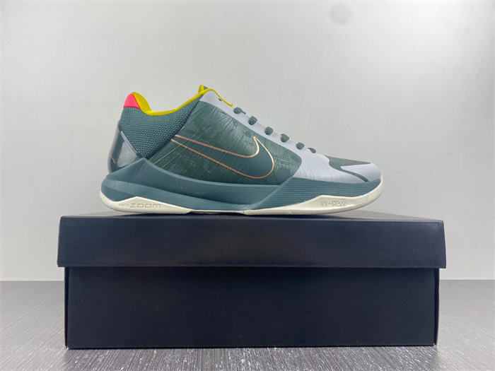 NK Kobe 5 Protro EYBL Girls CD4991-300