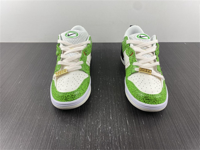 NK Dunk Low Disrupt 2 Just Do It Snakeskin Green DV1491-101