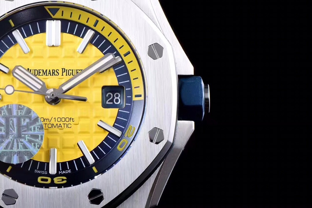 Audemars Piguet Royal Oak Offshore series mechanical men’s Watch V 8 version, Color series