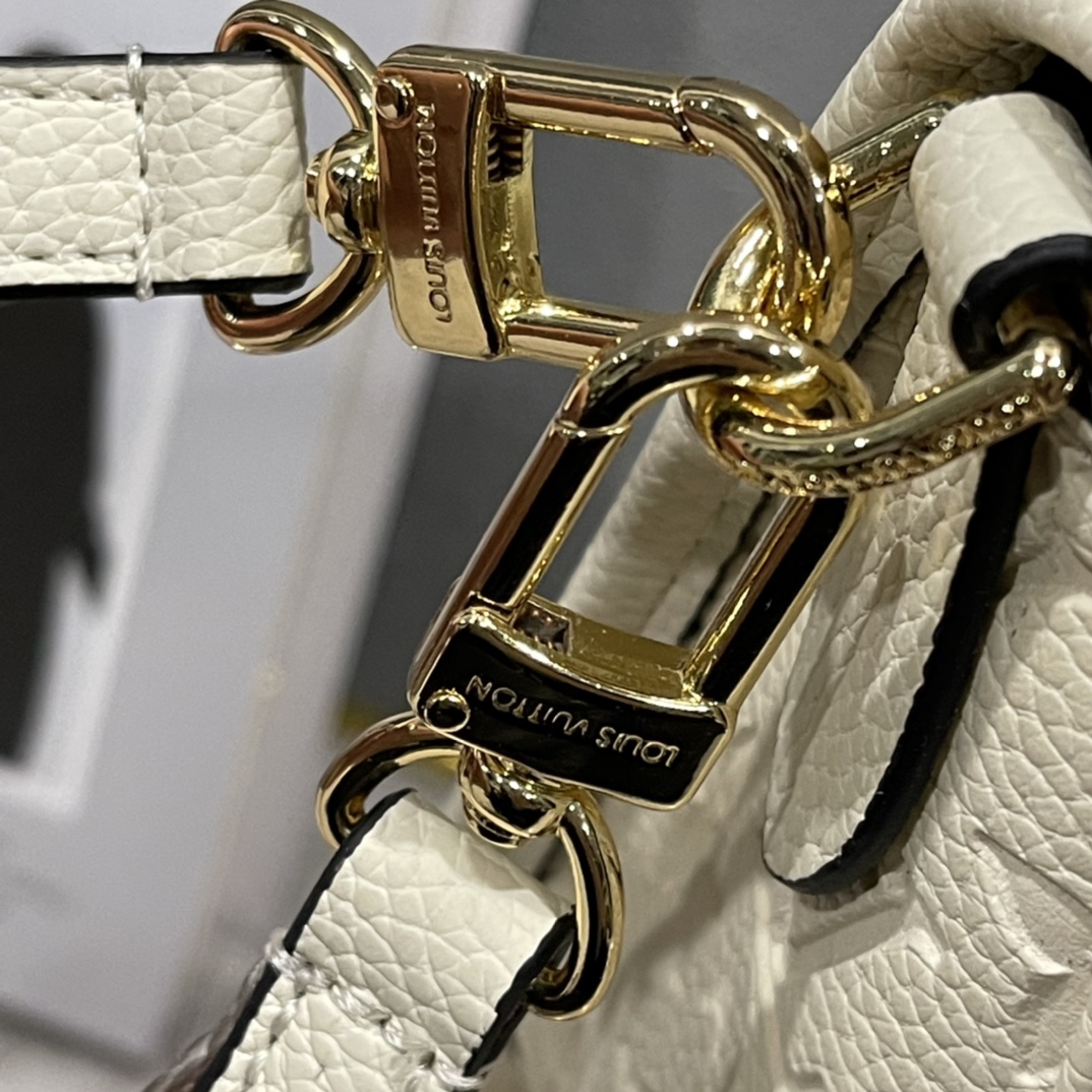 4 colors Crossbody bag 9.8″x3.5″x5.9″ BB-918000554
