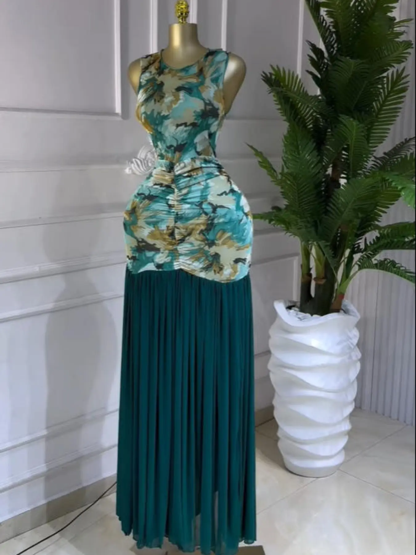 Women's Printed Ruched Stacked Bodycon Fitted A-Line Long Evening Dress, Fall Winter Holiday Party Gown, Elegant Chic Formal Party Wear, Prom Evening Gown, Bodycon Sleeveless Dress