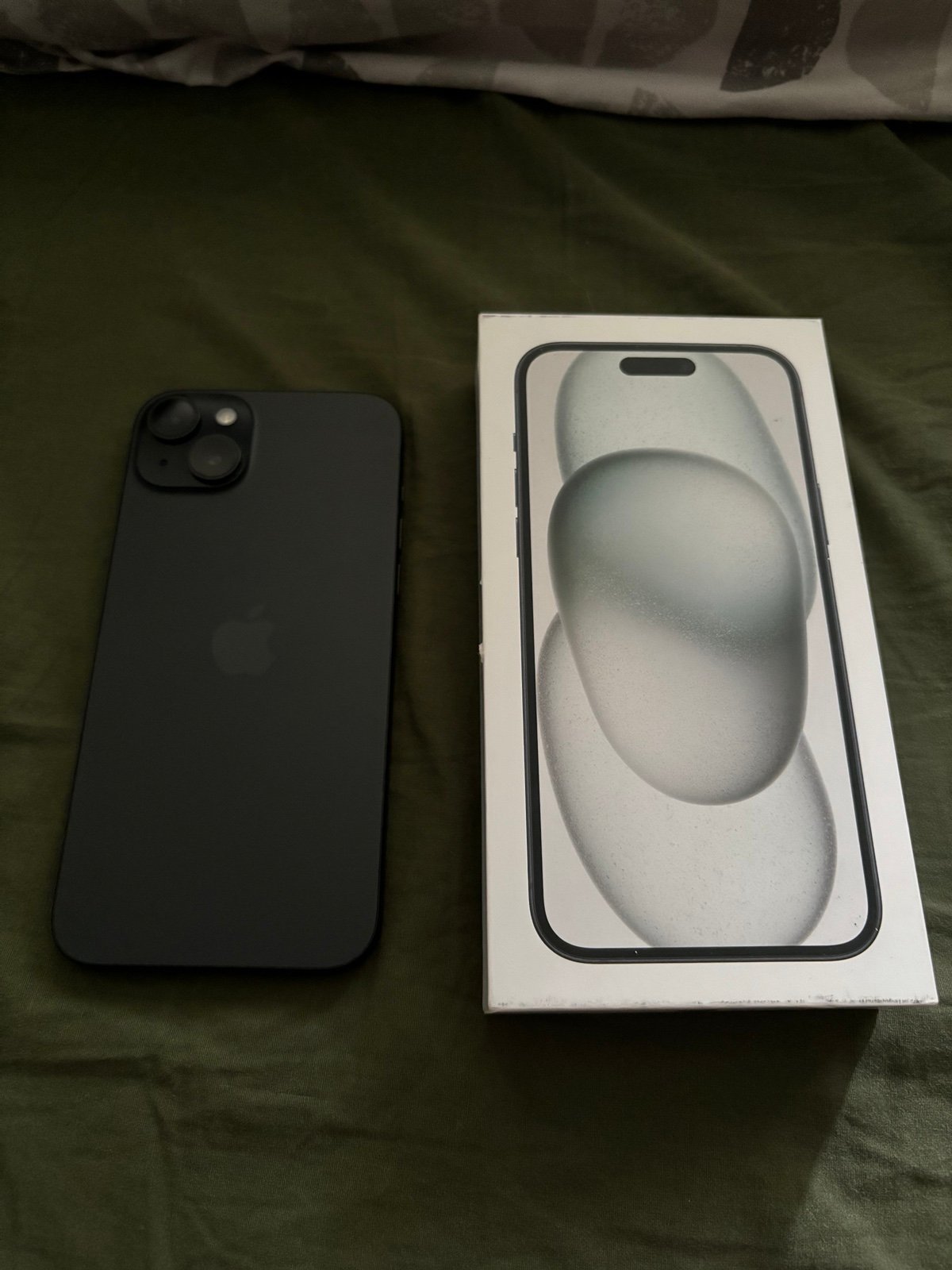 iPhone 15 plus 8F25