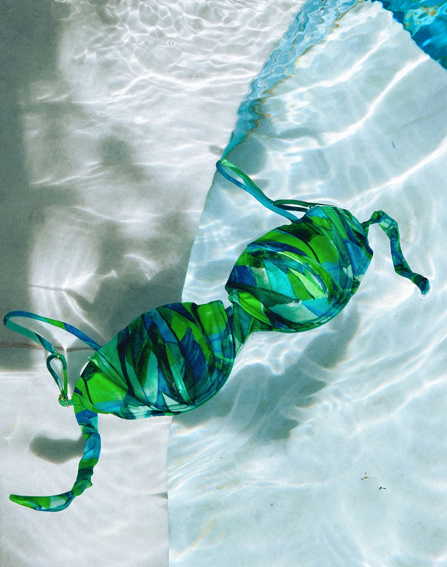 Nissi Top (Final Sale) - Tropics