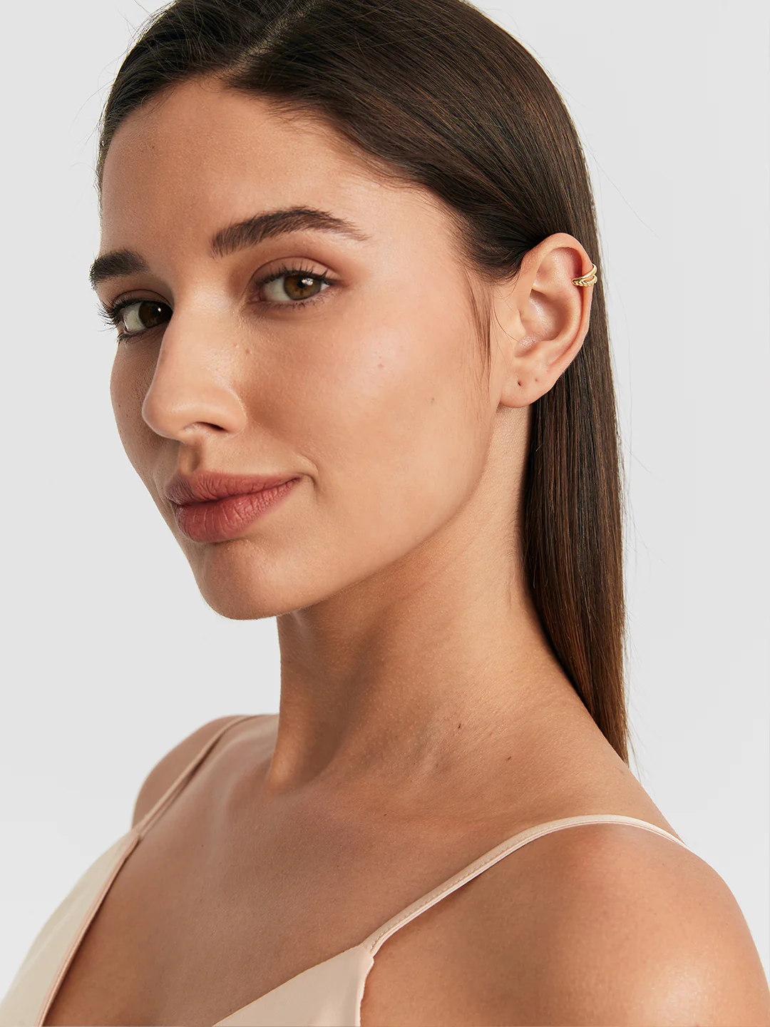 Twist Double Ear Cuff