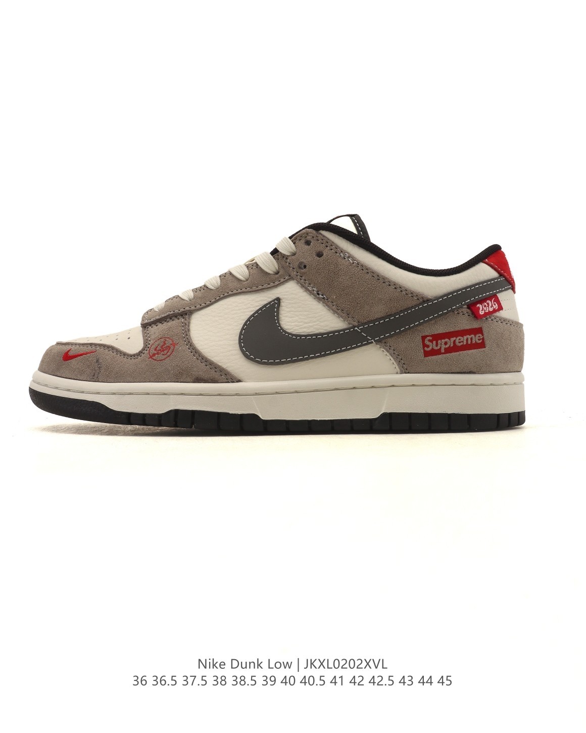NK SB Dunk Low Pro x Supreme JJ2508