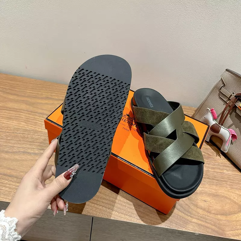 Fashion High Quality Real Leather Slippers LX-872319