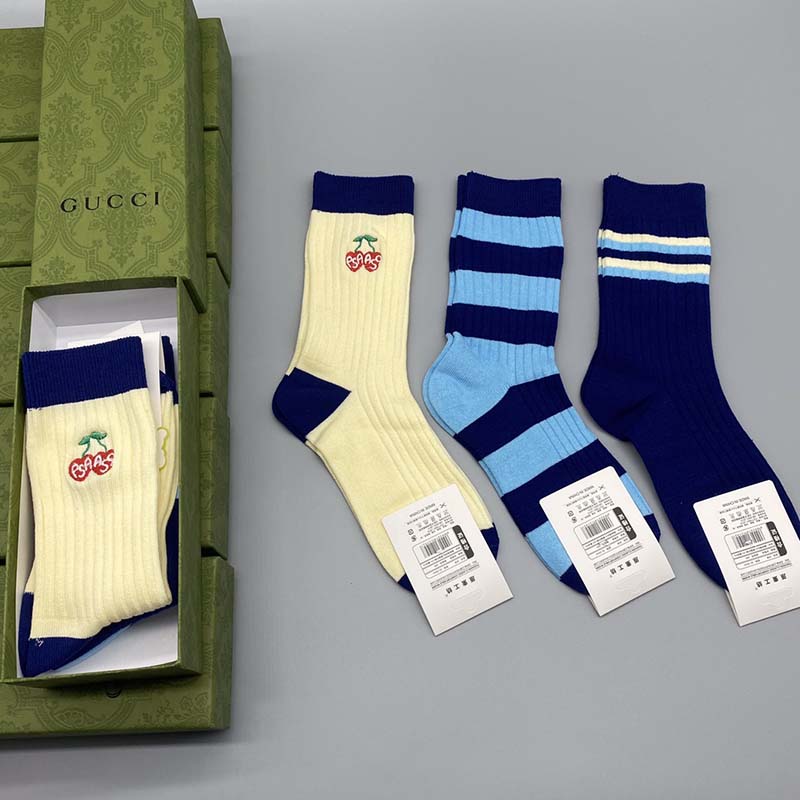 Set of 3 Pairs of Cotton Anti-bacterial Crew Socks WZ-924000177