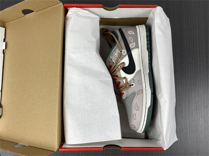 NK Dunk Low RETRO DH0957-100