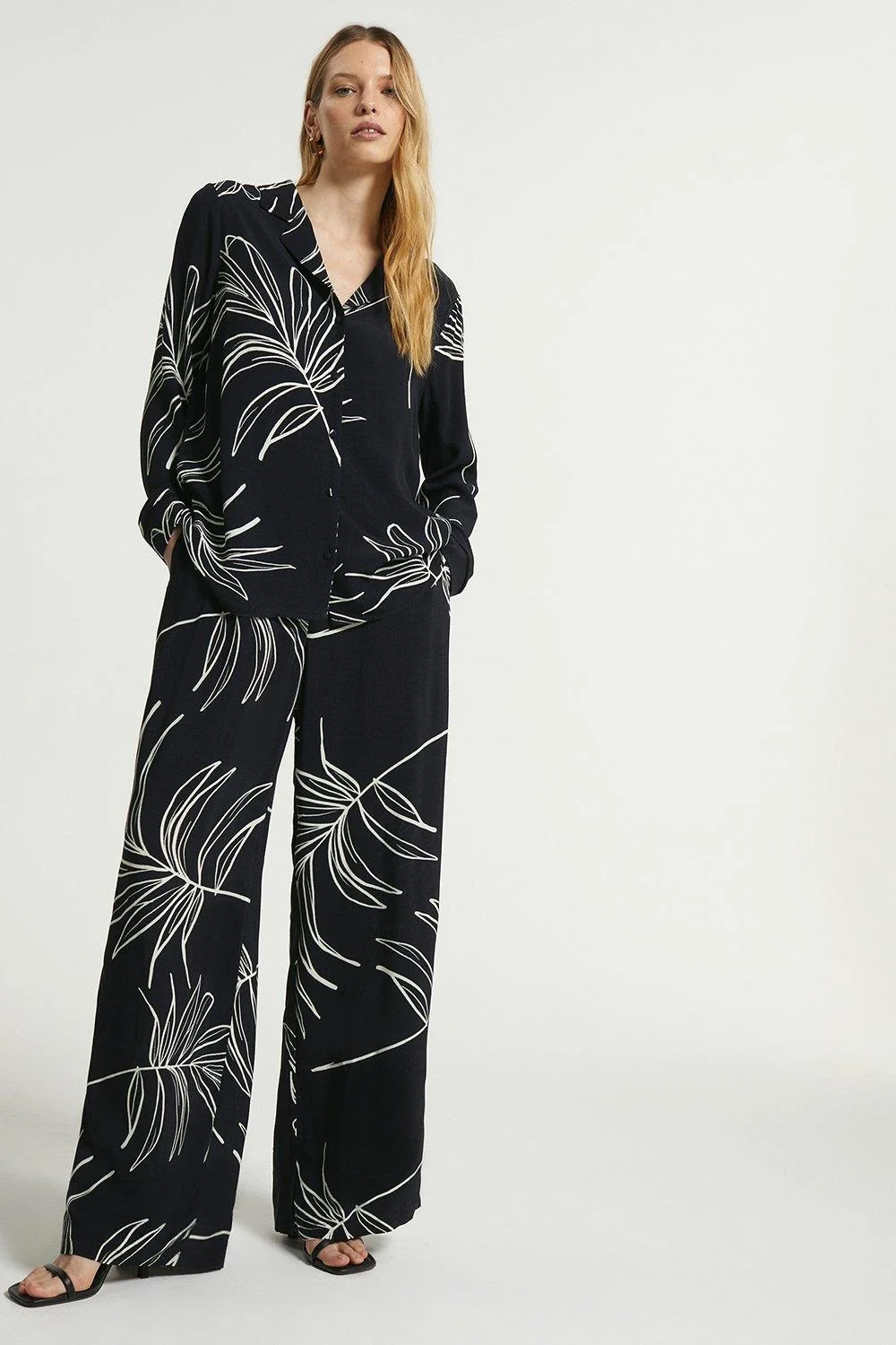 Tropical Me Black Coord Set