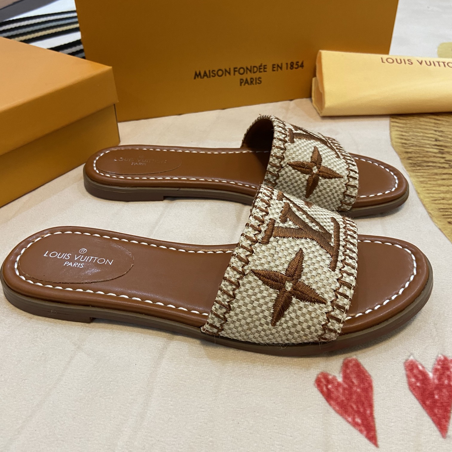 Classic Brown Embroidery Slippers LX-872070