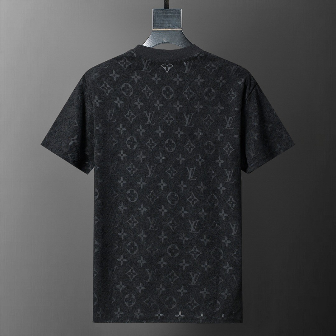 LV T-shirt