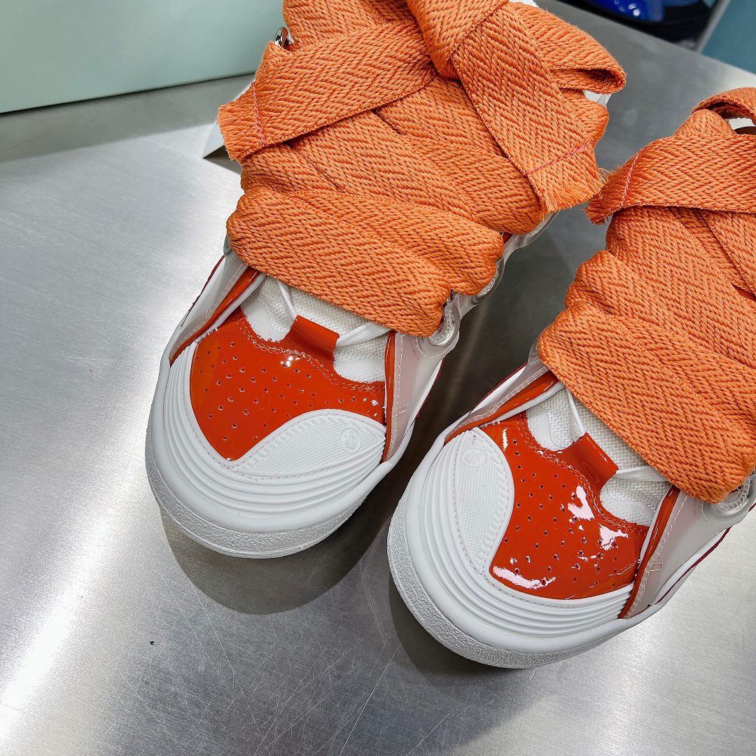 LAN Curb Sneaker 14