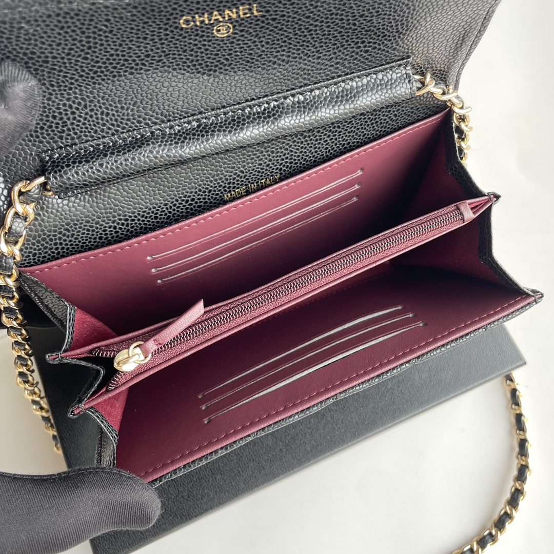 Q19：Chanel Classic Wallet on Chain