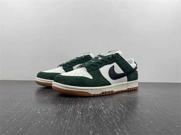 NK Dunk Low “SKU” FQ8893-397
