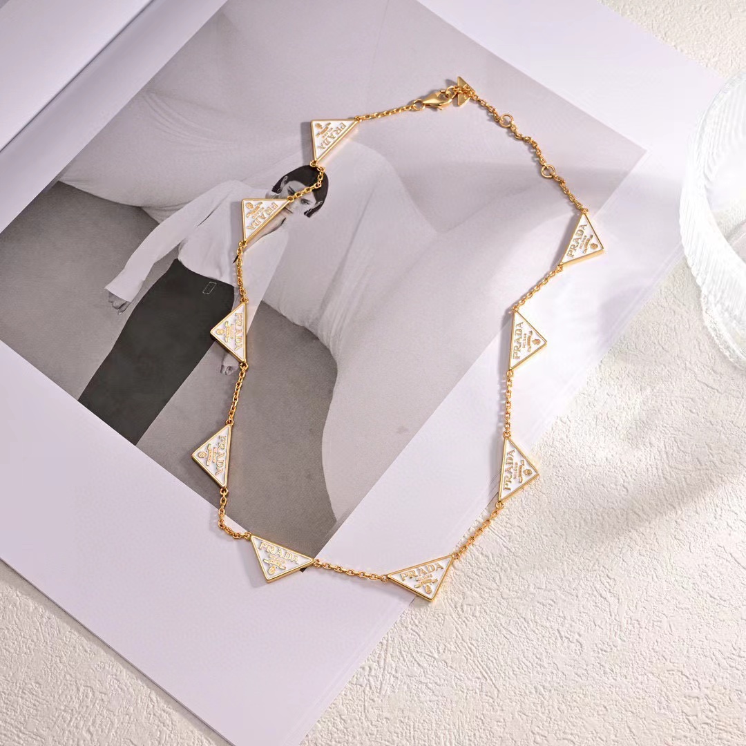 Classic 9 Pendants Golden Chains Necklace PPXL-9120005