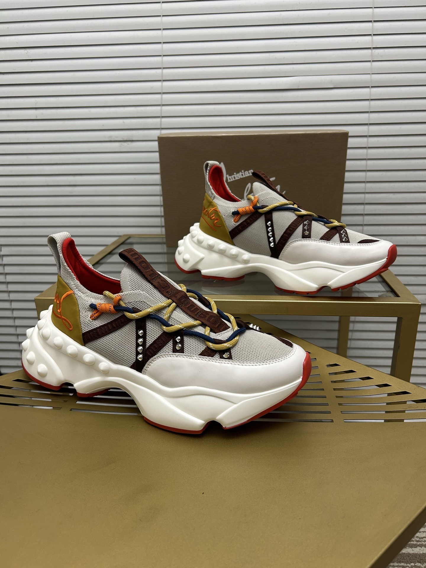 C X L Sneakers