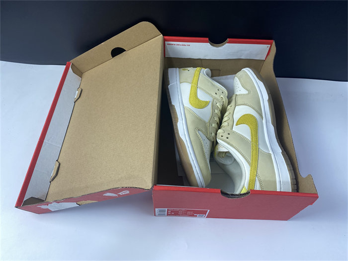 NK Dunk Low Lemon Drop DJ6902-700