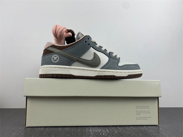 Yuto Horigome x NK SB Dunk Low FQ1180-001