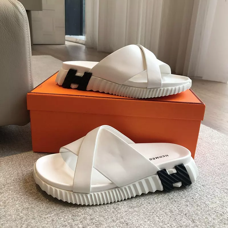 Fashion High Quality Slippers LX-872332