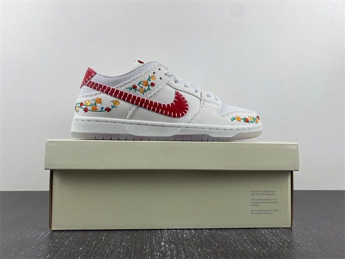 NK SB Dunk Low Decon “N7” FD6951-700
