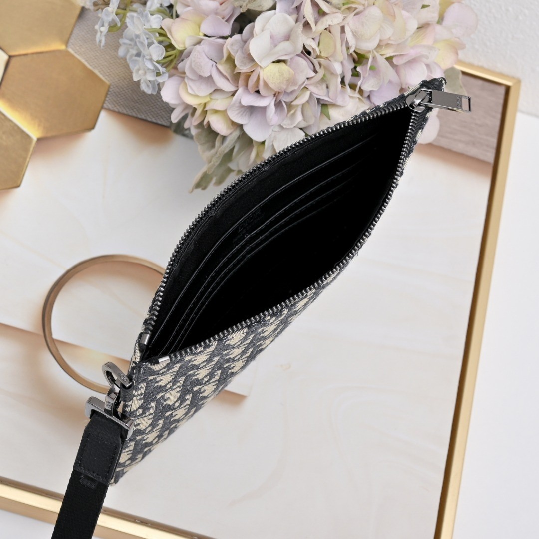 DR Clutch bag 26.5x17.5cm