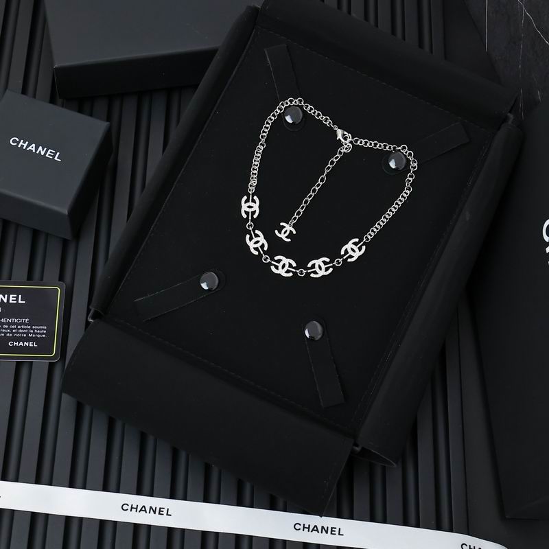 Chanell Necklace