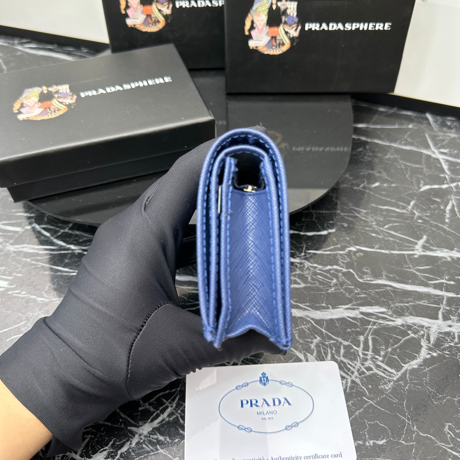 3.9″x3.5″x0.8″ Blue Leather Wallet QB-927063