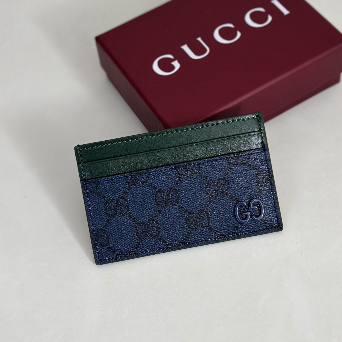 GUC CARD HOLDER Size:11x7cm