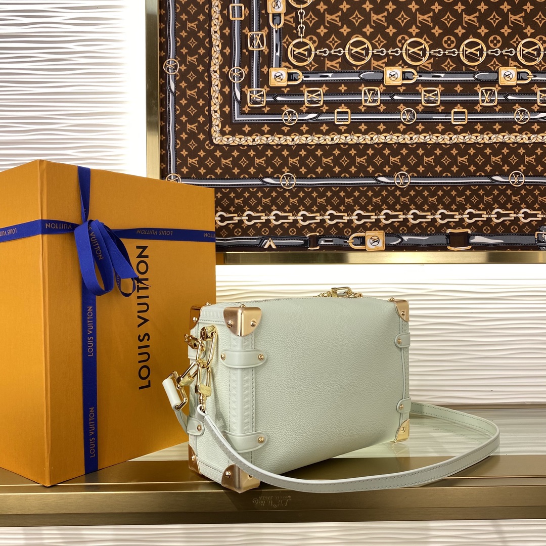 LOUIS VUITTON M27449 Side Trunk MM