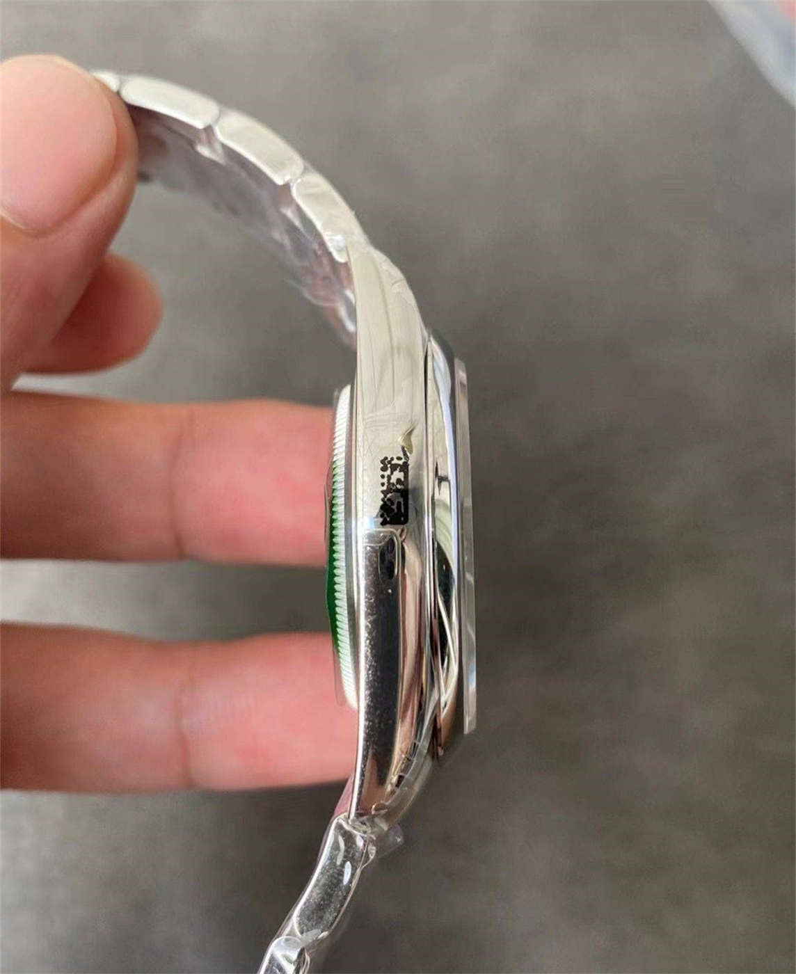 Rolex Oyster Perpetual 41 Silver Dial Replica – VS Factory M124300-0001 with Dandong 3230 Movement