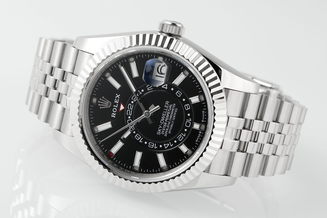 ZF Sky Dweller 336934 Replica – Black Dial Stainless Steel Sky-Dweller