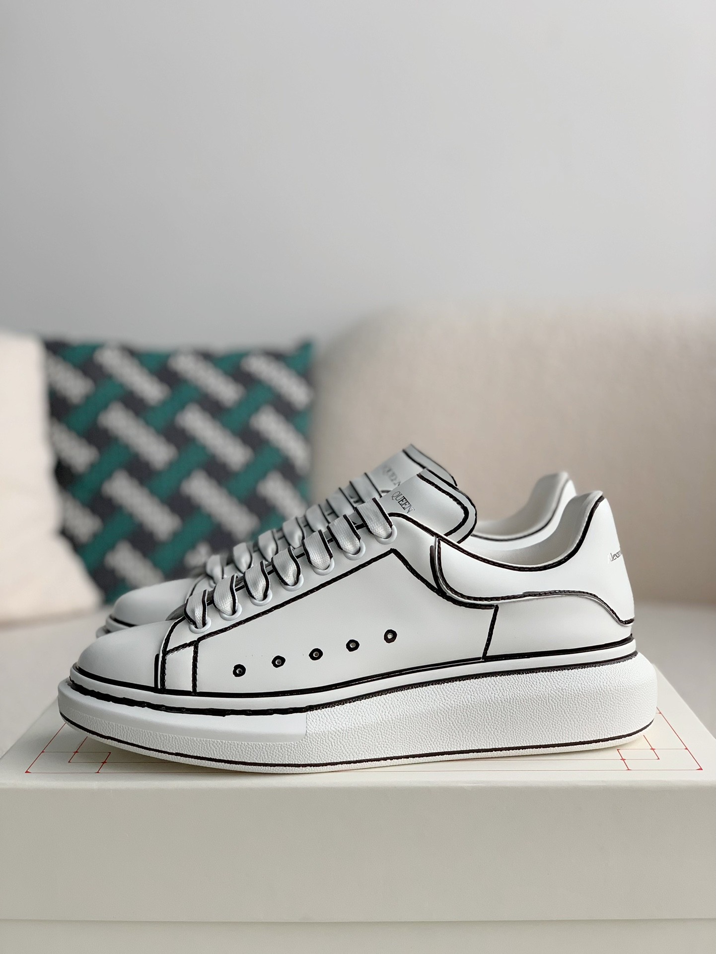 Alexander McQ MQ White hand-painted Sneakers