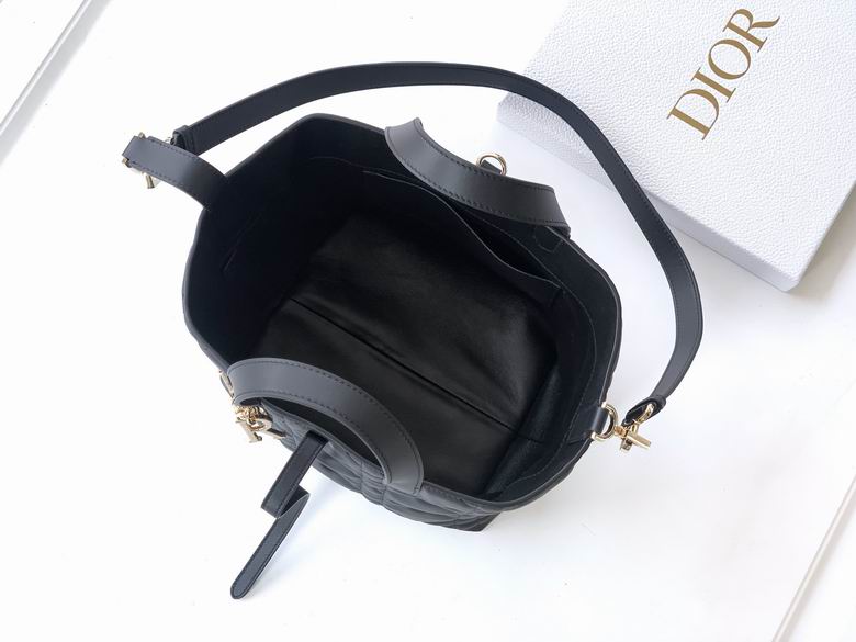 DR Handbag 23x24x16cm